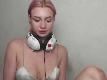 Bongacams Adult Video Chat of Linaaa