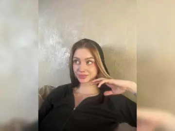 Bongacams Free Live Porn of Linaaa