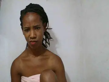 Bongacams Free Live Porn of Sexy-Sarah