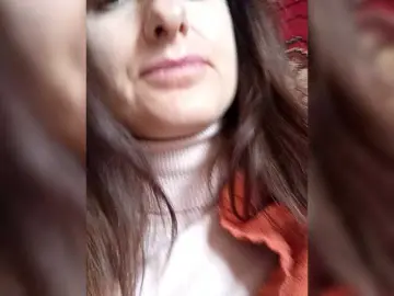 Bongacams Sex Chat of Erine9900