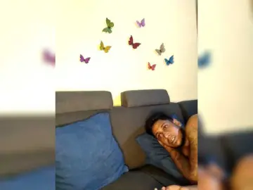 Bongacams Free Porn Cam of Onecutecouple