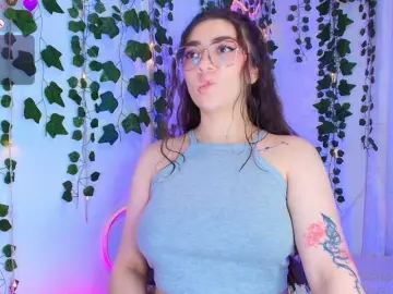 Bongacams Watch Live Sex Cams of Samii-Evans