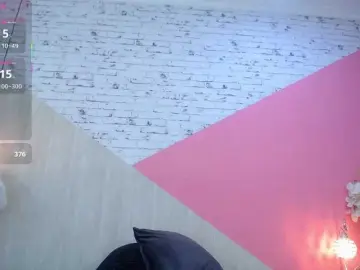 Bongacams Free Live Porn of misshoney1