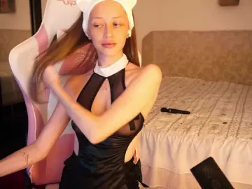 Bongacams Free Porn Cam of SlowlyLolly44