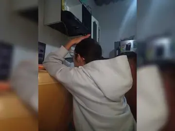 Bongacams Free Porn Cam of Kingofqueen23