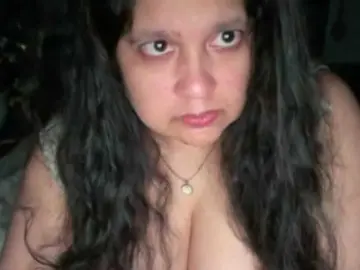 Bongacams Adult Video Chat of DUMBHOEMELANIE