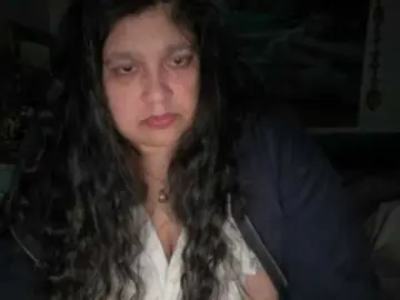 Bongacams Sex Chat of DUMBHOEMELANIE