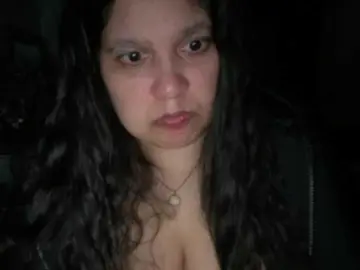 Bongacams Watch Live Sex Cams of DUMBHOEMELANIE