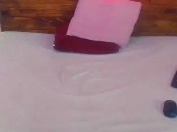 Bongacams Private Sex Chat of Yeseniaa25