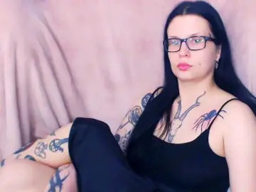 Bongacams Free Live Porn of CleaTattoo