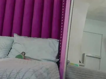 Bongacams Free Porn Cam of littleapril