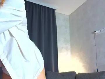 Bongacams Nude Webcam of GirlNextDoorTV