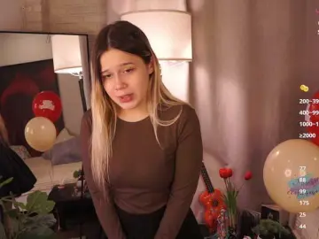 Bongacams Free Porn Cam of loveaudirs