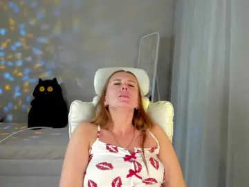 Bongacams Best live sex cam show of she-wolf