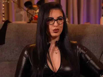 Bongacams Watch Live Sex Cams of KellyKent