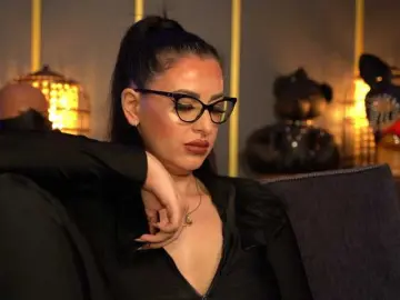 Bongacams Live Porn of KellyKent