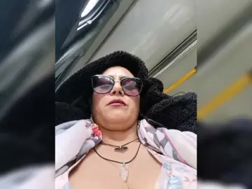 Bongacams Sex Cam of AlexaBrown12