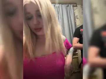 Bongacams Nude Webcam of tipi777