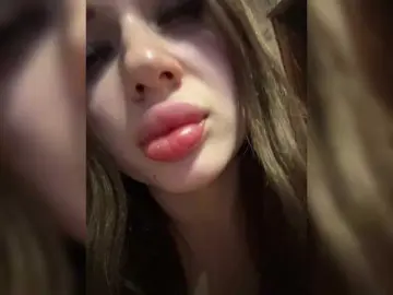 Bongacams Live Sex Cam of tipi777