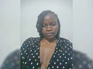 Bongacams Nude Webcam of PearlAlis