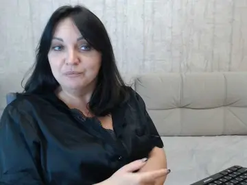 Bongacams Live Porn of AngelinaCute