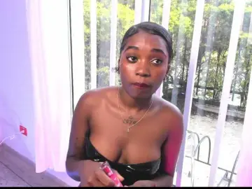 Bongacams Watch Live Sex Cams of DominikYildren