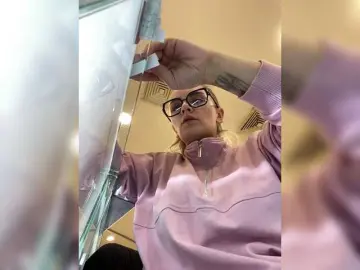 Bongacams Free Porn Cam of Maskarad777