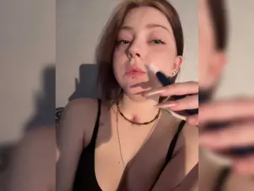 Bongacams Adult Webcam of CherryBaby-1