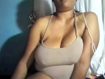 Bongacams Sex Chat of MIRANDAW