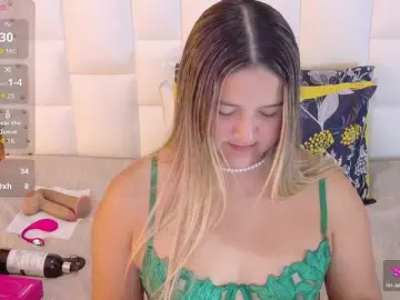 Bongacams Adult Webcams of collegepawglovedaddy