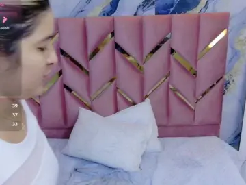 Bongacams Adult Webcams of collegepawglovedaddy