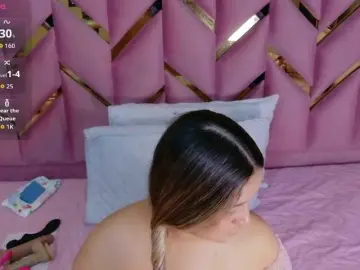 Bongacams Adult Webcam of collegepawglovedaddy