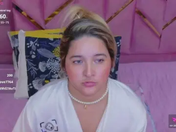 Bongacams Adult Video Chat of collegepawglovedaddy