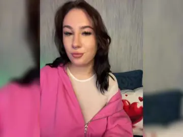 Bongacams Best Webcam of CurvyWoman-