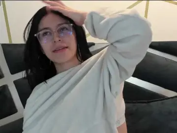 Bongacams Nude Webcam of maddy-jacksonw