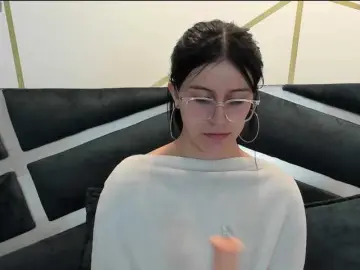 Bongacams Adult Video Chat of maddy-jacksonw