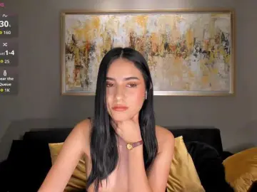 Bongacams Nude Webcam of LucieMartin