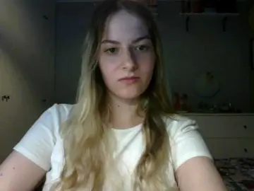 Bongacams Best live sex cam show of RosieJune