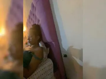 Bongacams Watch Live Sex Cams of Elekttra-Cod