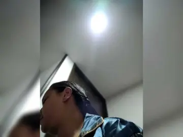 Bongacams Sex Cam of Emeraldgem