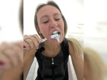 Bongacams Free Porn Cam of Saveta