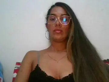 Bongacams Watch Live Sex Cams of JuanaBrunette