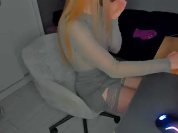 Bongacams Live Sex Cam of LoveLYYk