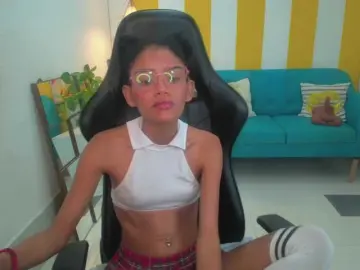 Bongacams Live Sex of adissonpetite