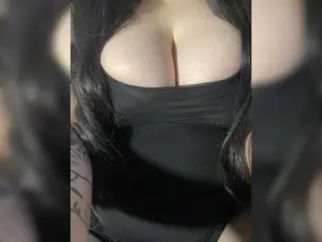 Bongacams Free Porn Cam of LiLiBet