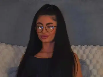 Bongacams Live Sex Cam of MadisonKroft