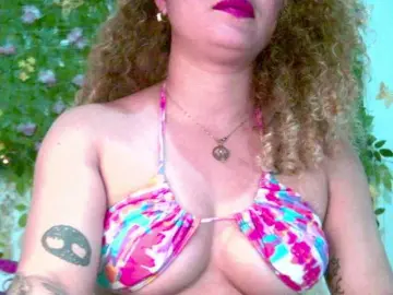 Bongacams Sex Cam of Crystal25