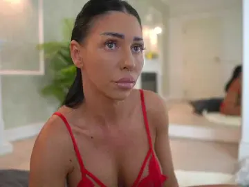 Bongacams Free Porn Cam of MyaBlack