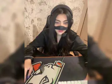 Bongacams Watch Live Sex Cams of aloeloea