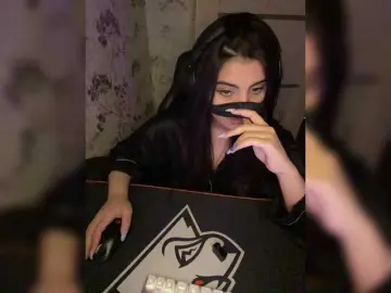 Bongacams Best live sex cam show of aloeloea